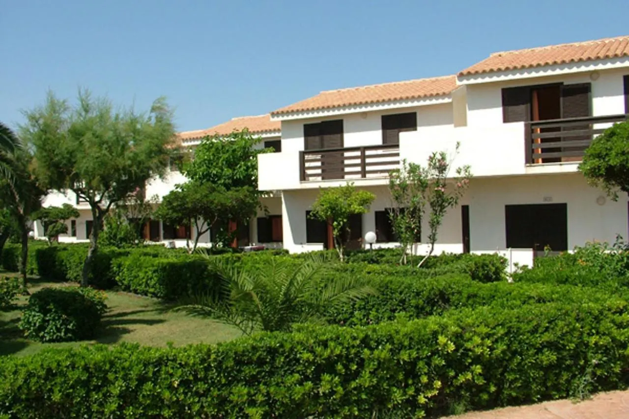Kamarina Resort location